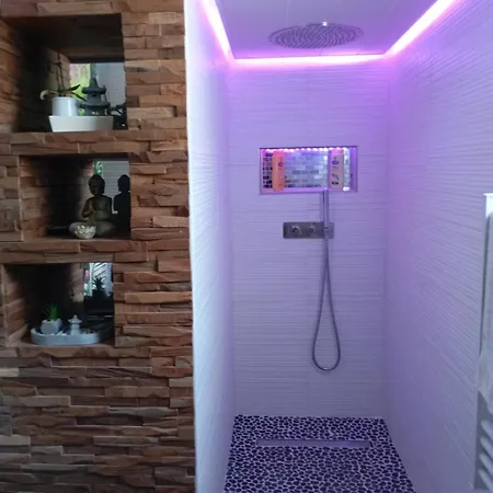 Casa vacanze Au Rocher De Pascal Ambiance Zen Sans Vis A Vis *